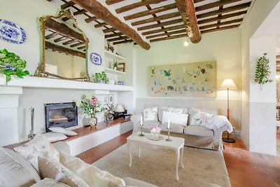 Villa in Toscana con piscina a sfioro