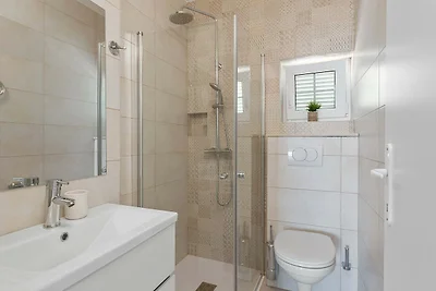 Superior apartment Tania 8