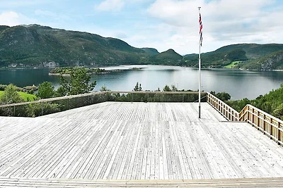 8 Personen Ferienhaus in Sundlandet