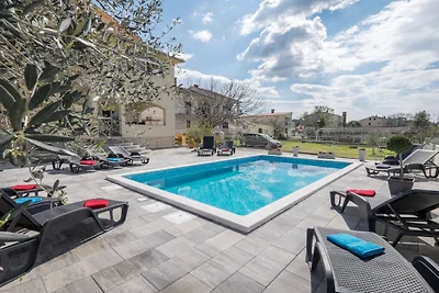 1 Villa Colonia