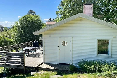 4 Personen Ferienhaus in Höviksnäs