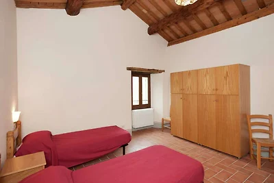 Geräumiges Apartment in Modigliana mit Grill