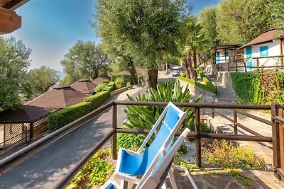 Accogliente chalet con cucina esterna