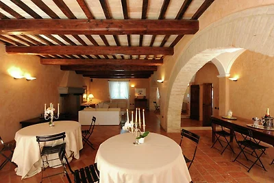 Villa in Montemaggiore Al Metauro in der Nהhe...