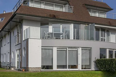 Ruim appartement met molenzicht in Koksijde