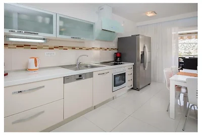 Villa mit 4 Schlafzimmer