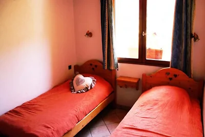 Chalet in Les Clots in der Nähe von Skiliften