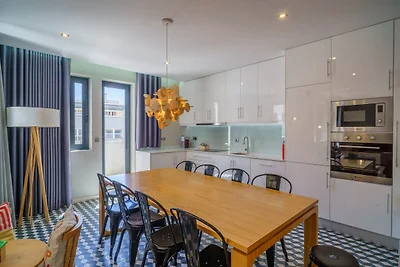 Elegantes Apartment für 12 Gäste in Porto