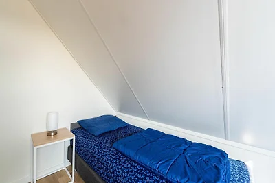 Schönes Ferienhaus in Simonshaven am wasser