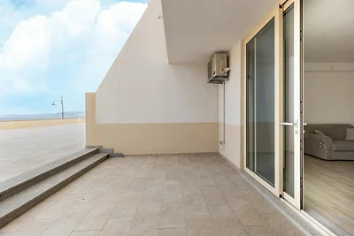 Apartment mit Meerblick, Terrasse