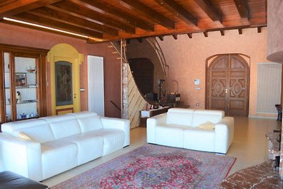 Divine Holiday Home in Giosa Marea with Sauna...
