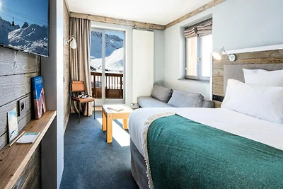 Chalet in Tignes mit Seeblick und Spa