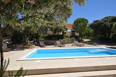 Ferienhaus mit privater Terrasse in...