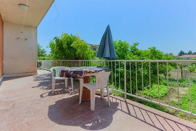 Majestic Kastel Stari Apartment with Terrace ...