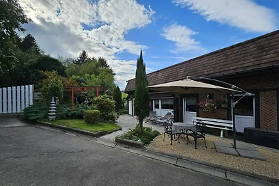Schönes Ferienhaus mit Garten