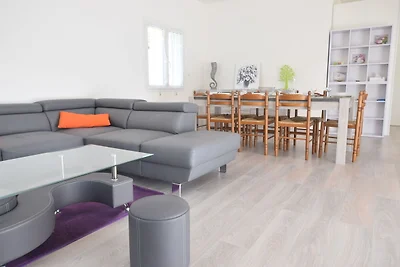Villa a Thueyts con piscina