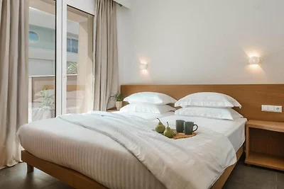 Elegante Familienvilla mit Pool in Syvota