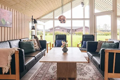 12 Personen Ferienhaus in Idestrup-By Traum