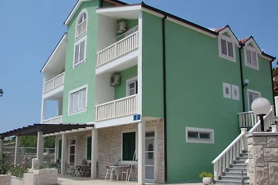 Villa a Peracko Blato con piscina