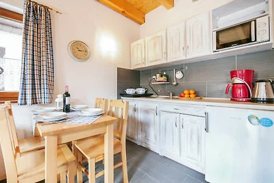 Gemütliches Ferienhaus in Gleznowo in Seenähe