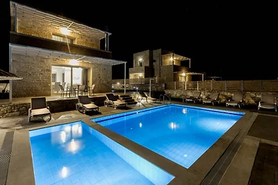 Villa a Triopetra con Piscina & Vista