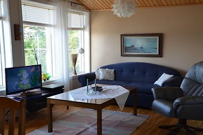 Prachtig vakantiehuis aan het meer met boot.