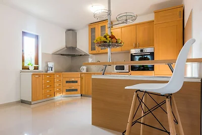 Modern Escape with Private Pool - 4 Bedroom...