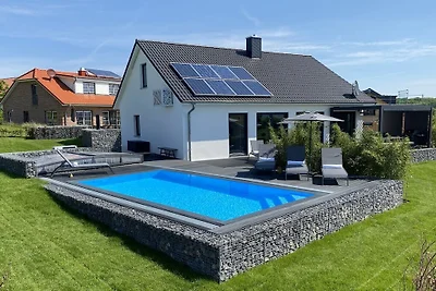 Ferienhaus in Hohwacht mit Schwimmbecken