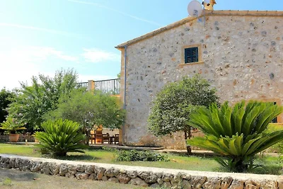 Hütte in Sineu mit Schwimmbecken