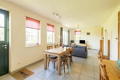 Ferienhaus in Sint Kruis mit Garten