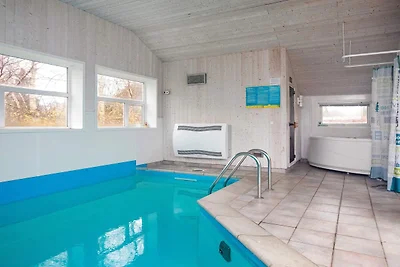 8 Personen Ferienhaus in Gilleleje