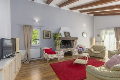 Villa in Rovinj mit Terrasse