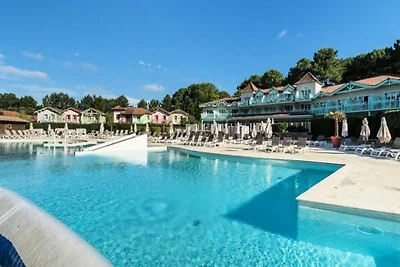 Wohnung in Lacanau nahe Strand & Pool