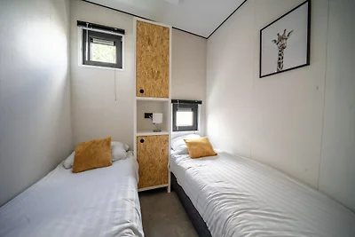Chalet moderno sul fiume Mosa