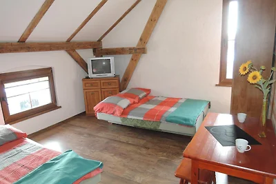 Twee-onder-een-kap woning, Ledzin
