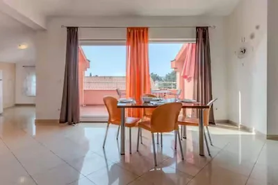 Mise Holiday Apartments - Two bedroom apartme...