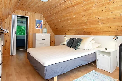 8 person holiday home in Glesborg