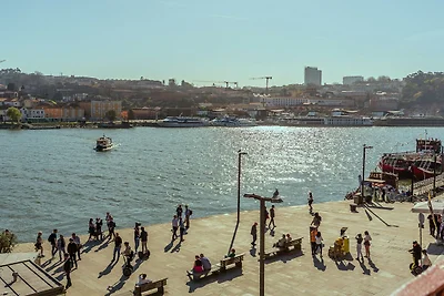 Charmante Wohnung mit Flussblick in Porto