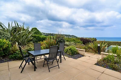 Appartamento a Carbis Bay con vista mare