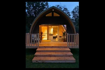 Luxuriöses Zelthaus mit Infrarotsauna