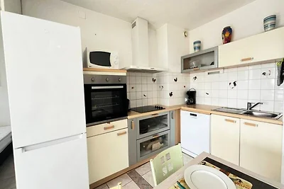 Apartment in Le Chabian in Strandnähe