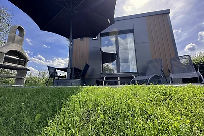 Piccola casa vacanze con vista lago