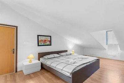 Apartment Ferienwohnung A6 Villa Falcon in de...