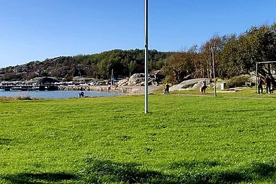 5 persone case ad VÄSTRA FRÖLUNDA