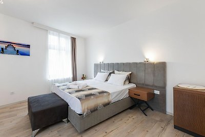 Delux-Apartment in Oberhausen mit Frühstück