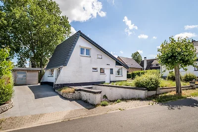 Villa in Koksijde in Strandnהhe