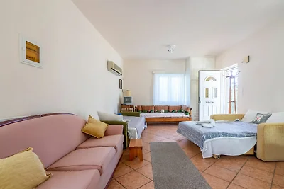 Gemütliche Wohnung in Porto Rafti