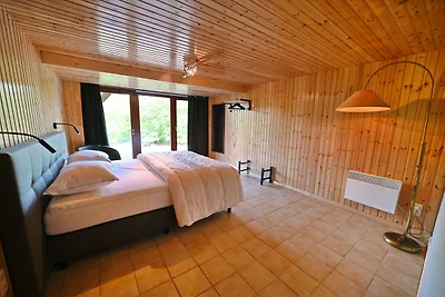 Chalet in den Ardennen mit Whirlpool