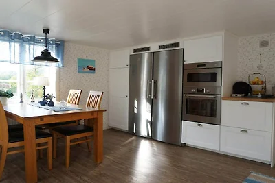 6 Persone case ad LYSEKIL