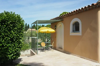 Ferienhaus mit Pool in L'Isle-sur-la-Sorgue
